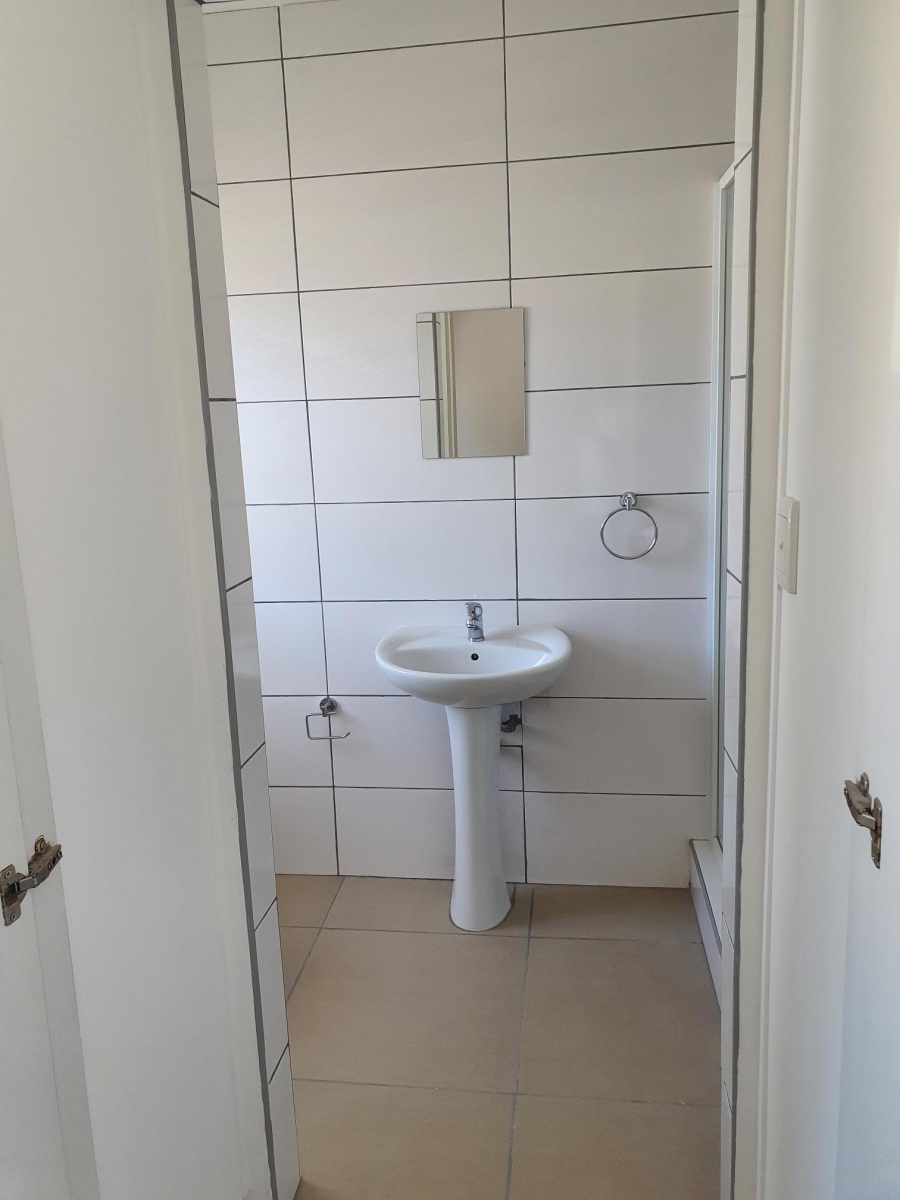 To Let 2 Bedroom Property for Rent in Franschhoek Western Cape